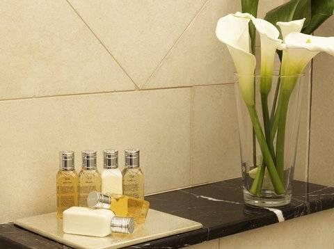 Boutique Konfidentiel Hotel 4*