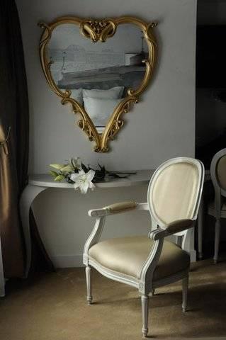 Boutique Konfidentiel Hotel 4*