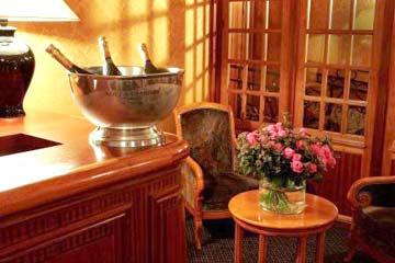 Hotel Metropolitan Champs Elysees 3*