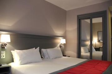 Hotel Montcalm 3*