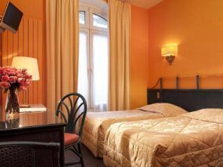 Cécilia Hotel 3*