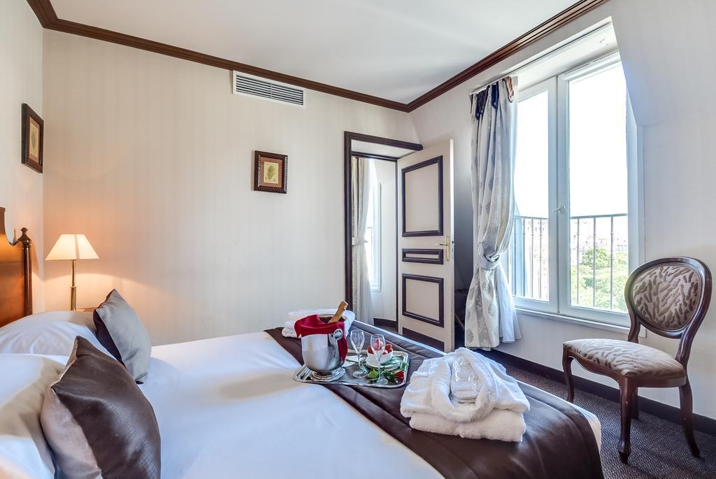 Montparnasse Hotel Paris