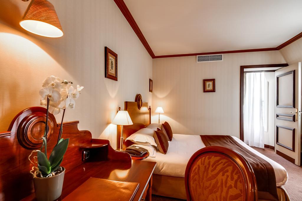 Montparnasse Hotel