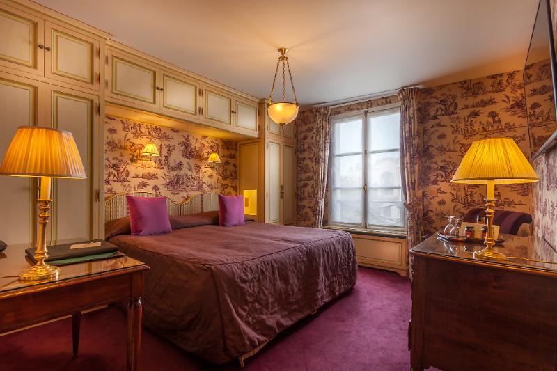 Duc De St-simon 4*