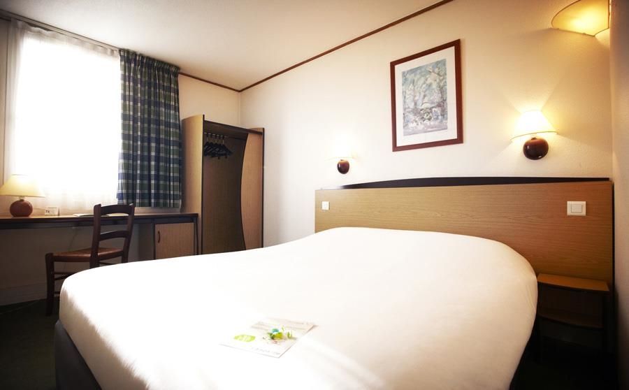 Campanile 14 - Maine Montparnasse Hotel 3*