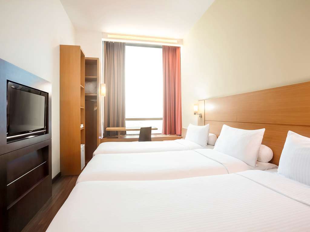 Ibis Gare Du Nord La Fayette Hotel Parigi