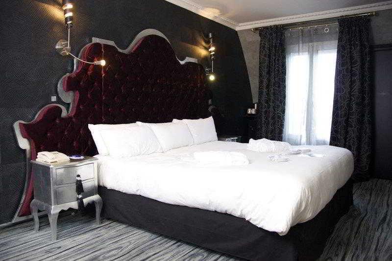 Western Opéra Batignolles Hotel 4*