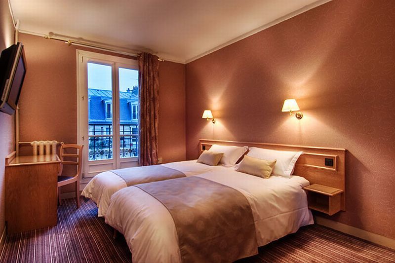 France 3* Parigi