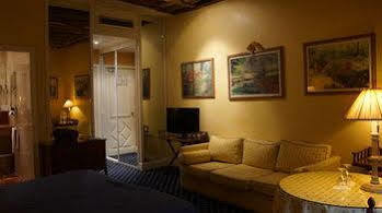 Le Relais Médicis 4* Parigi
