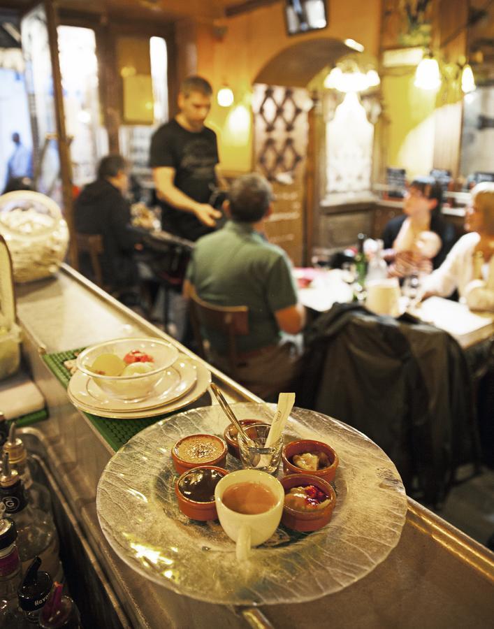 Hotel Bistrot Les Sans Culottes Parigi