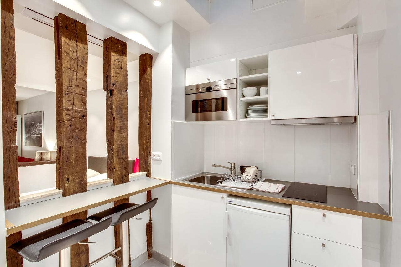 Apartment Le Marais Parigi