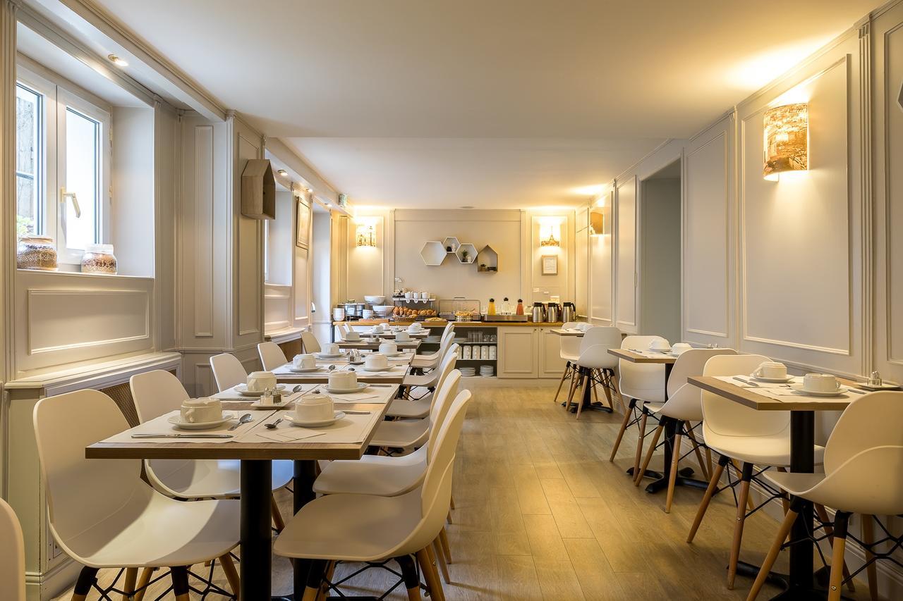 Montcalm 3*