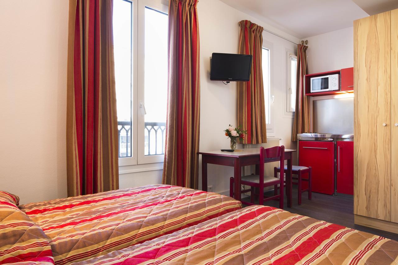 Aparthotel Family *