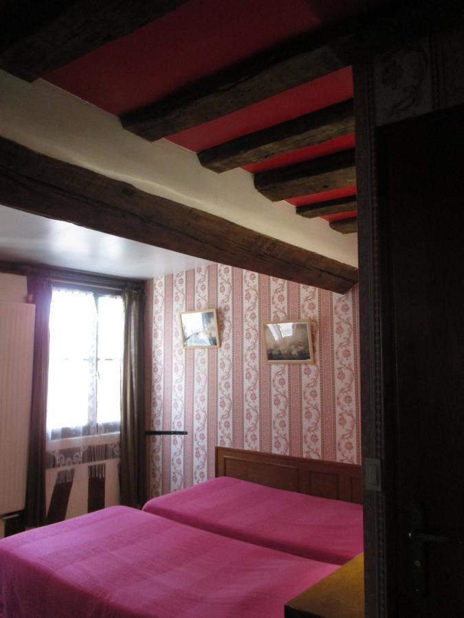Stella Hotel *