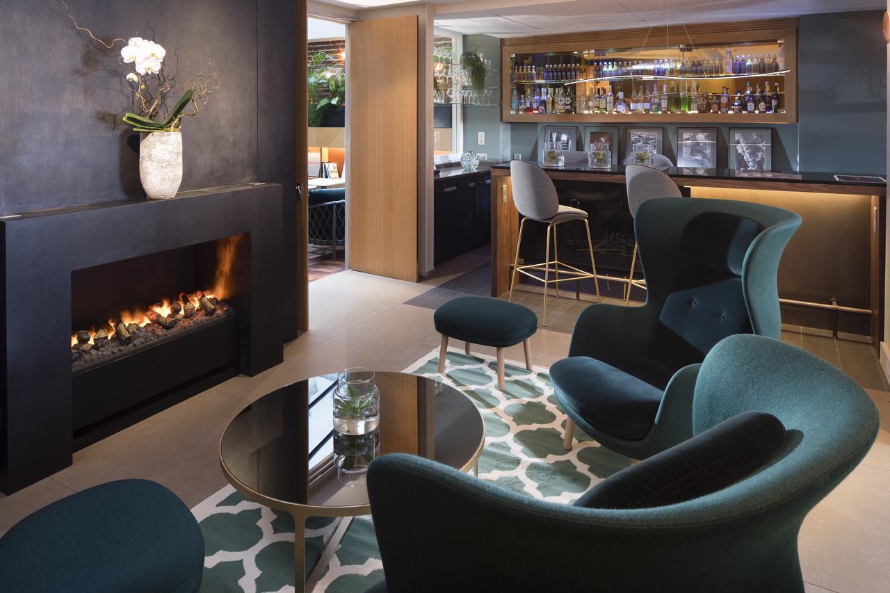 Le Six Hotel 4*