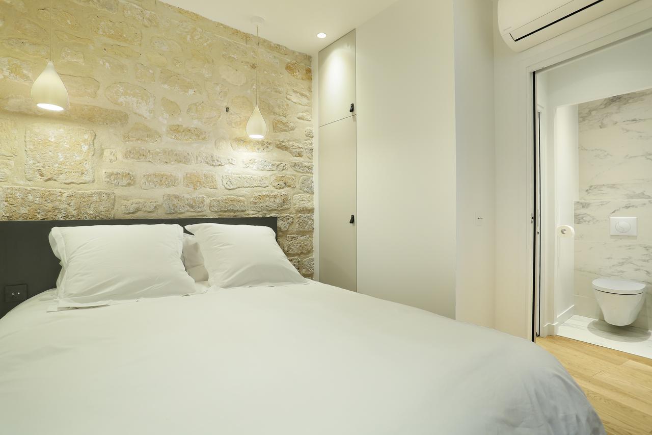 Pick A Flat's In Saint Germain - Rue Corneille Paris