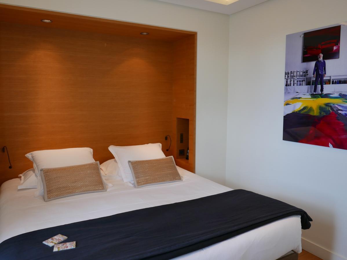 Hotel Marignan Champs-elysées