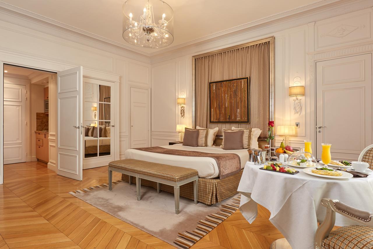 Majestic Champs Elysées Aparthotel
