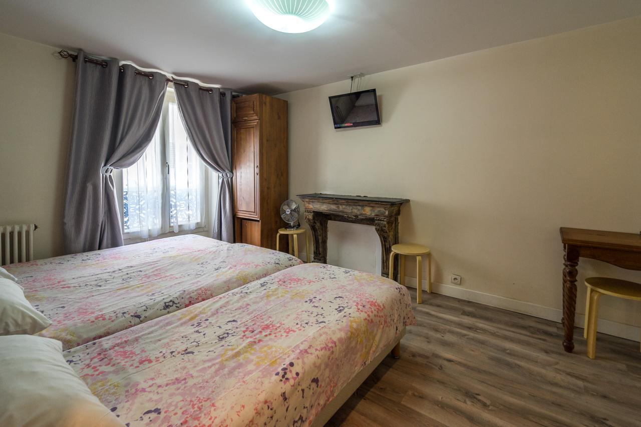 Hotel Grand De Clermont Parigi