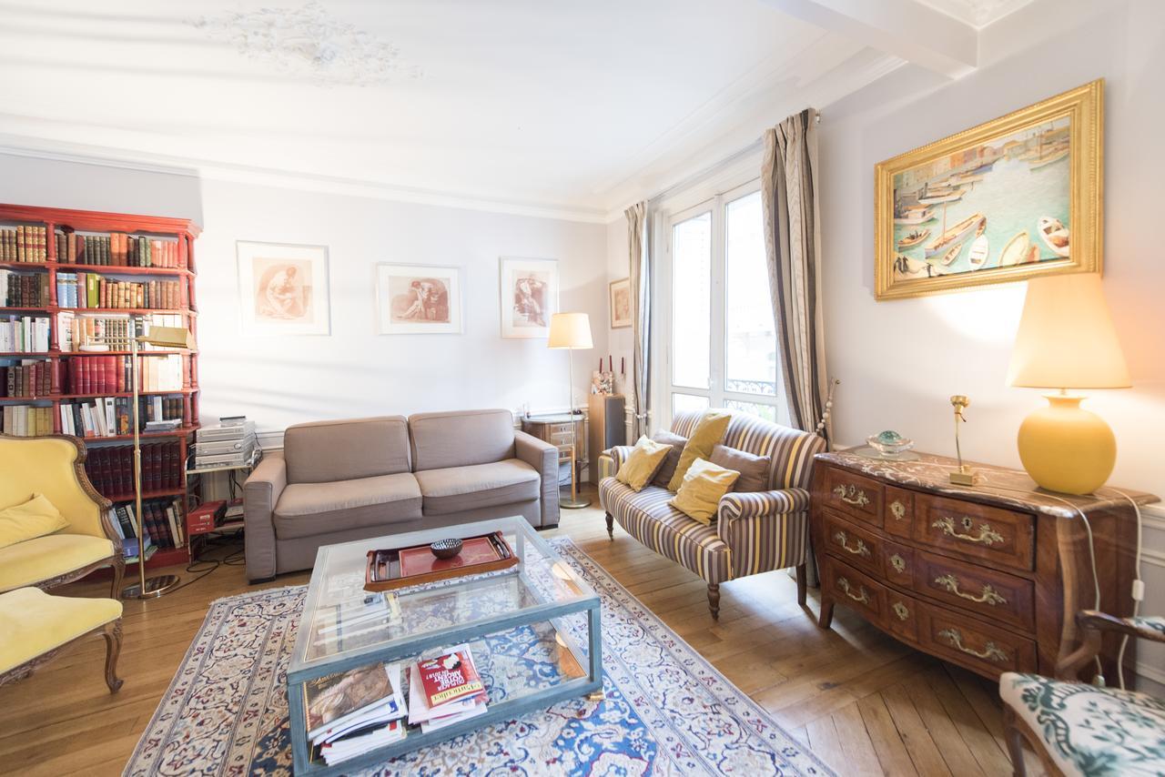 Veeve - French-style Allure In Saint-germain Des Prés * Parigi