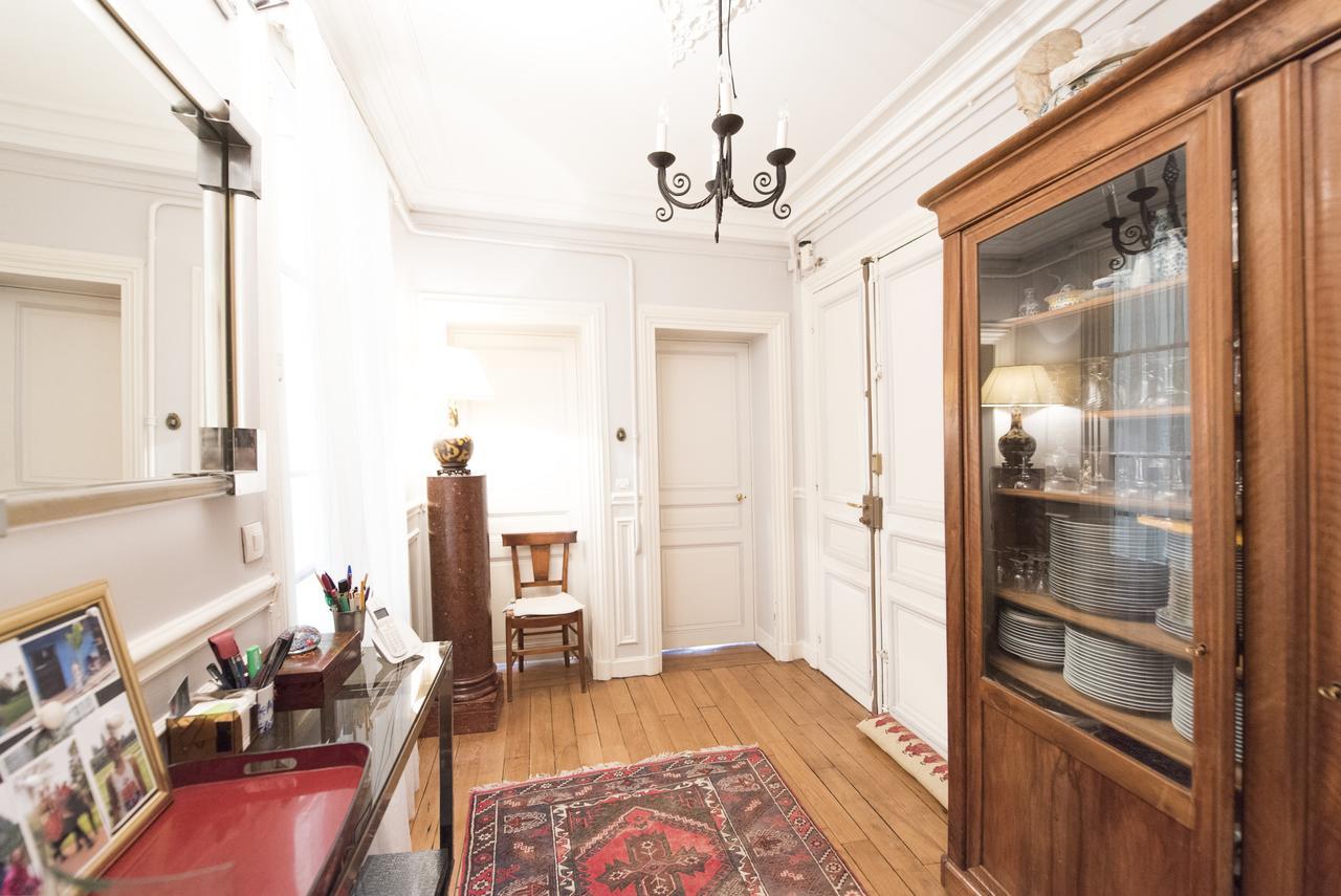 Appartamento Veeve - French-style Allure In Saint-germain Des Prés Parigi