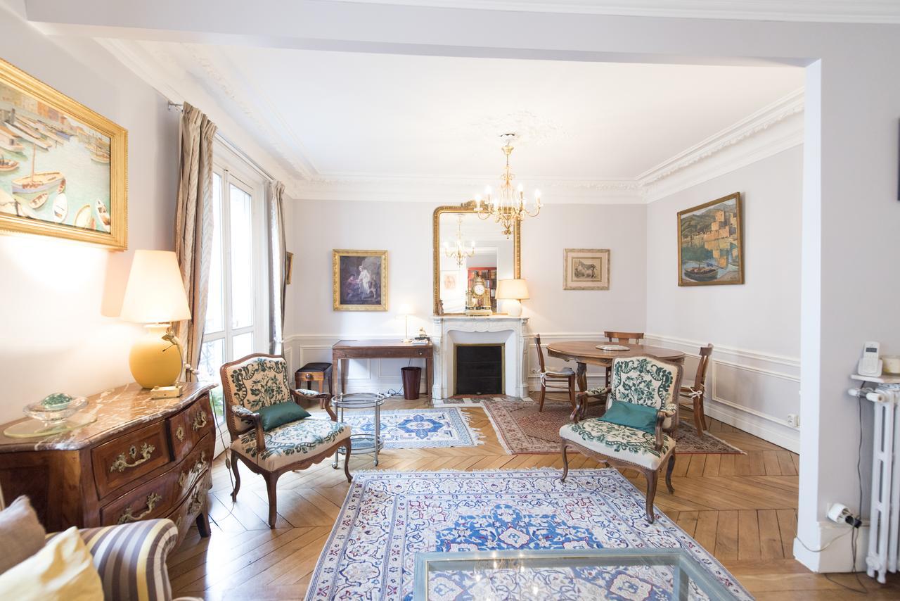 Veeve - French-style Allure In Saint-germain Des Prés * Parigi