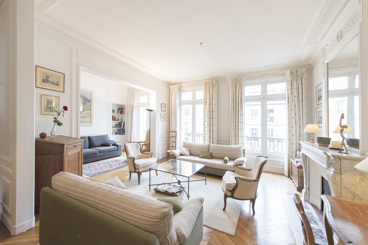 Veeve - Elegance Near Batignolles Parigi
