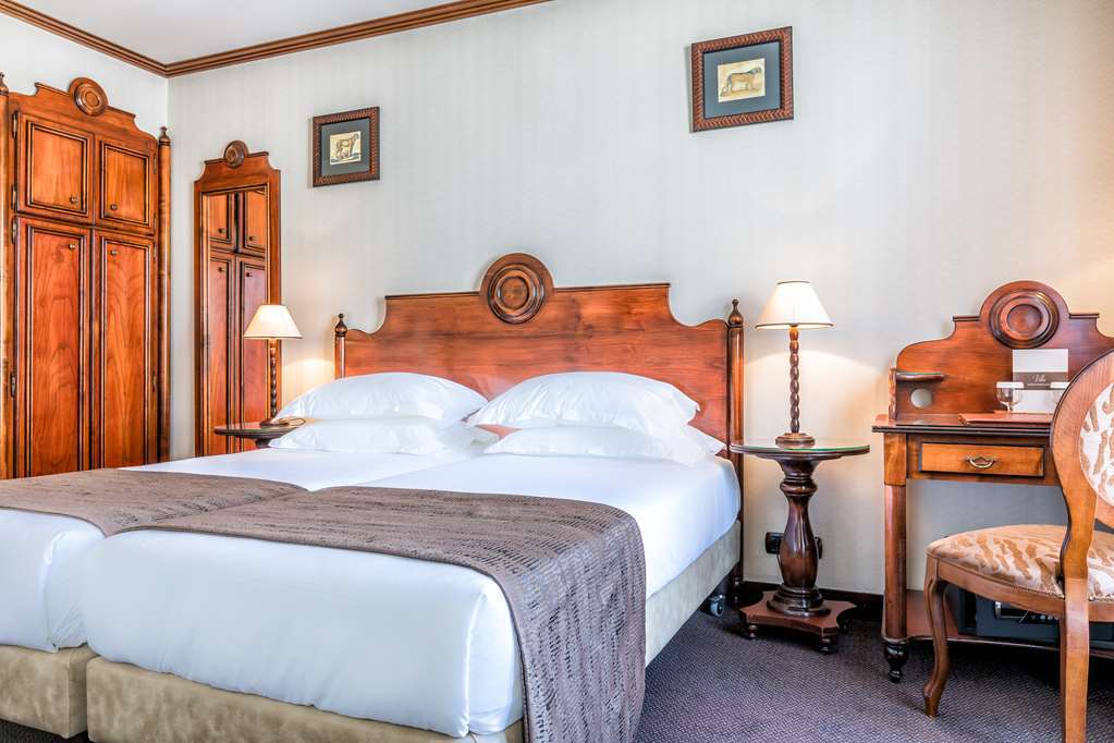 Montparnasse Hotel 4*