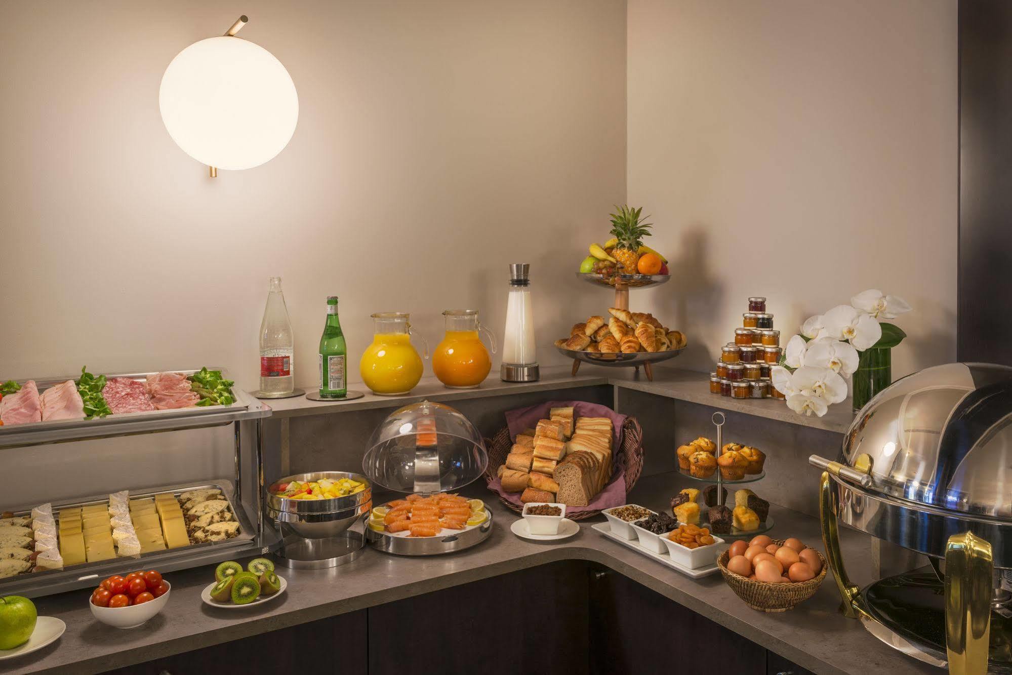 Le Marquis By Inwood Hotel