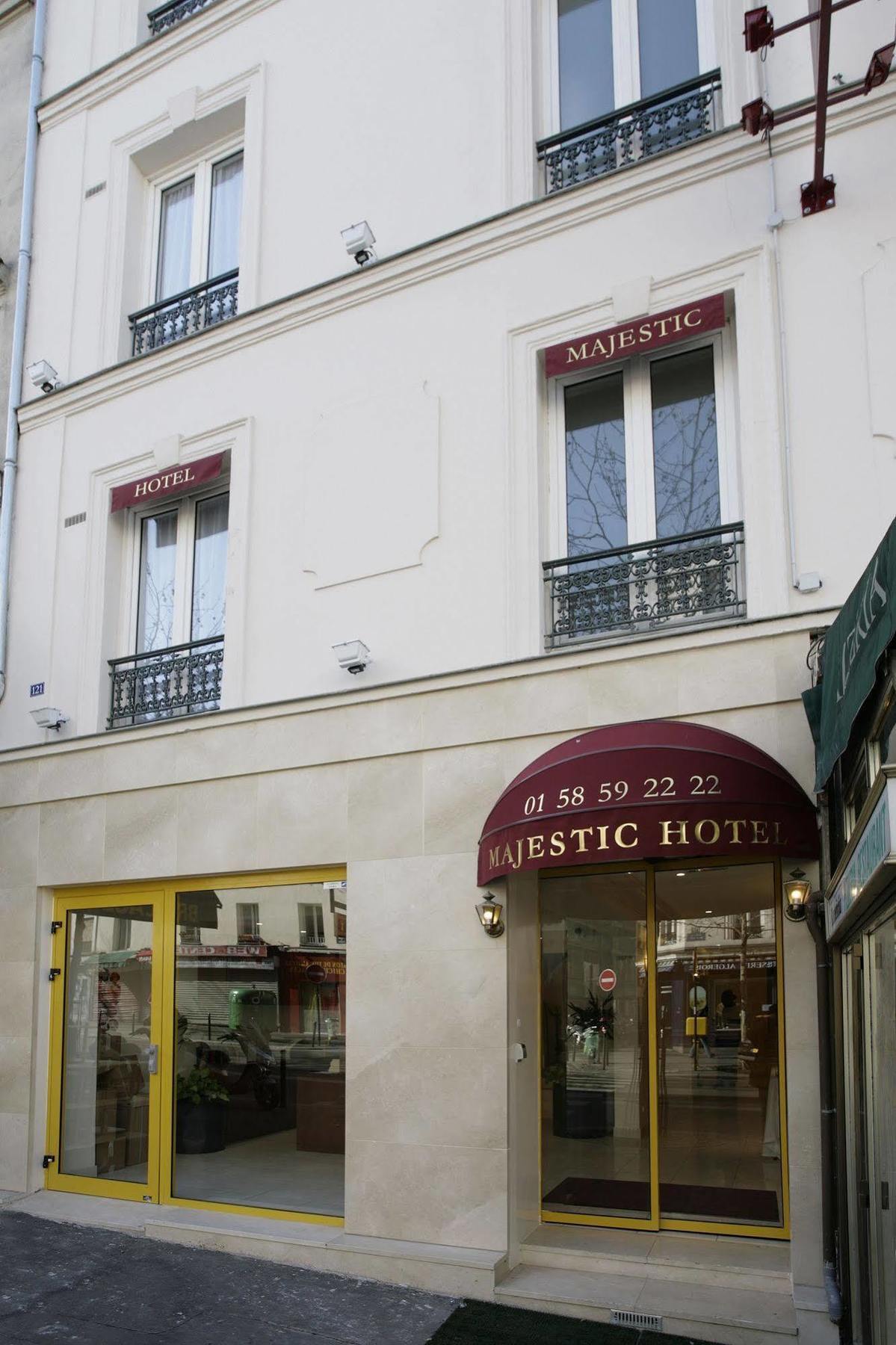 Hotel 121