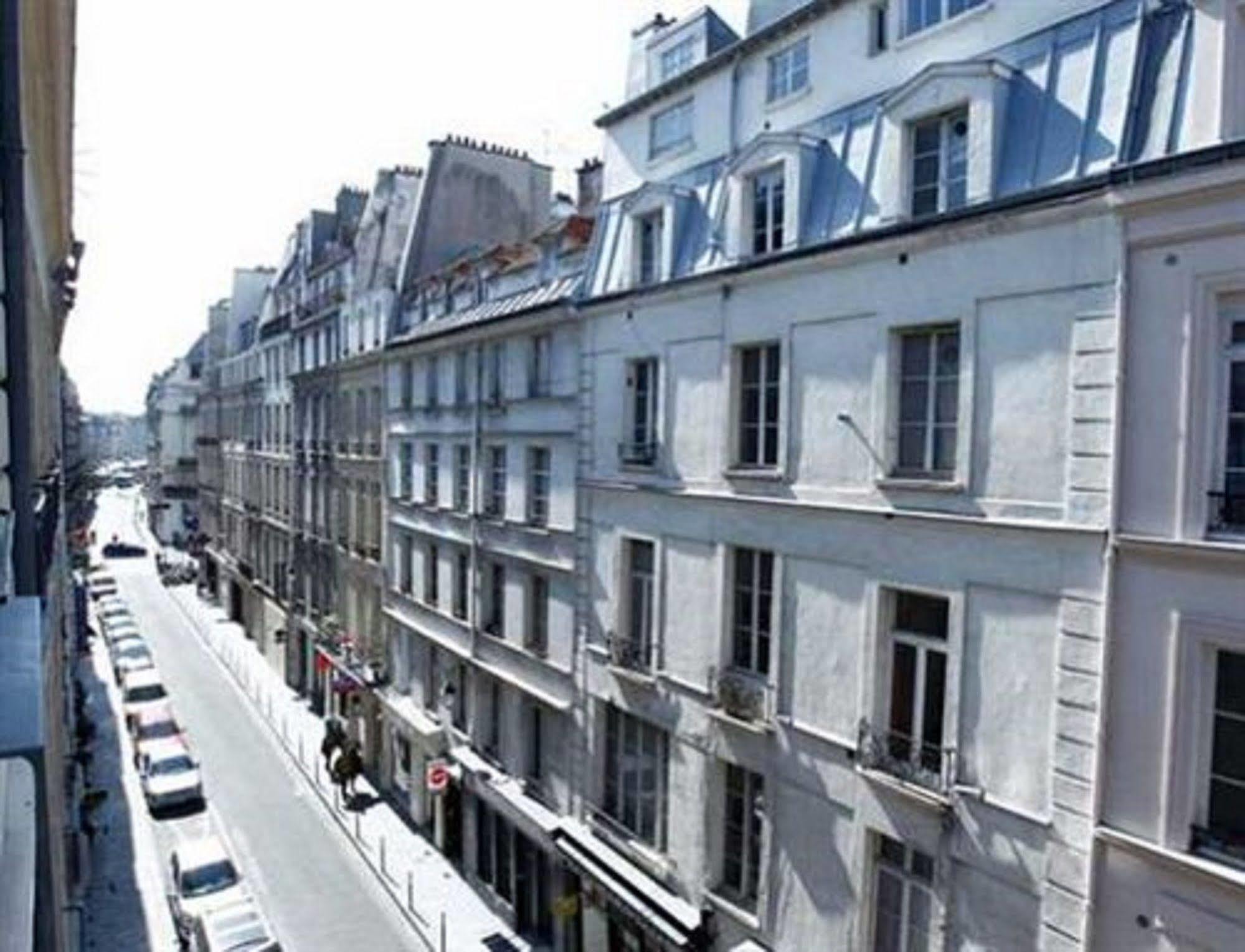 Du Pont Neuf * Parigi