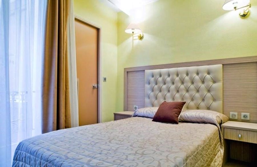 Hotel Lebron 3*