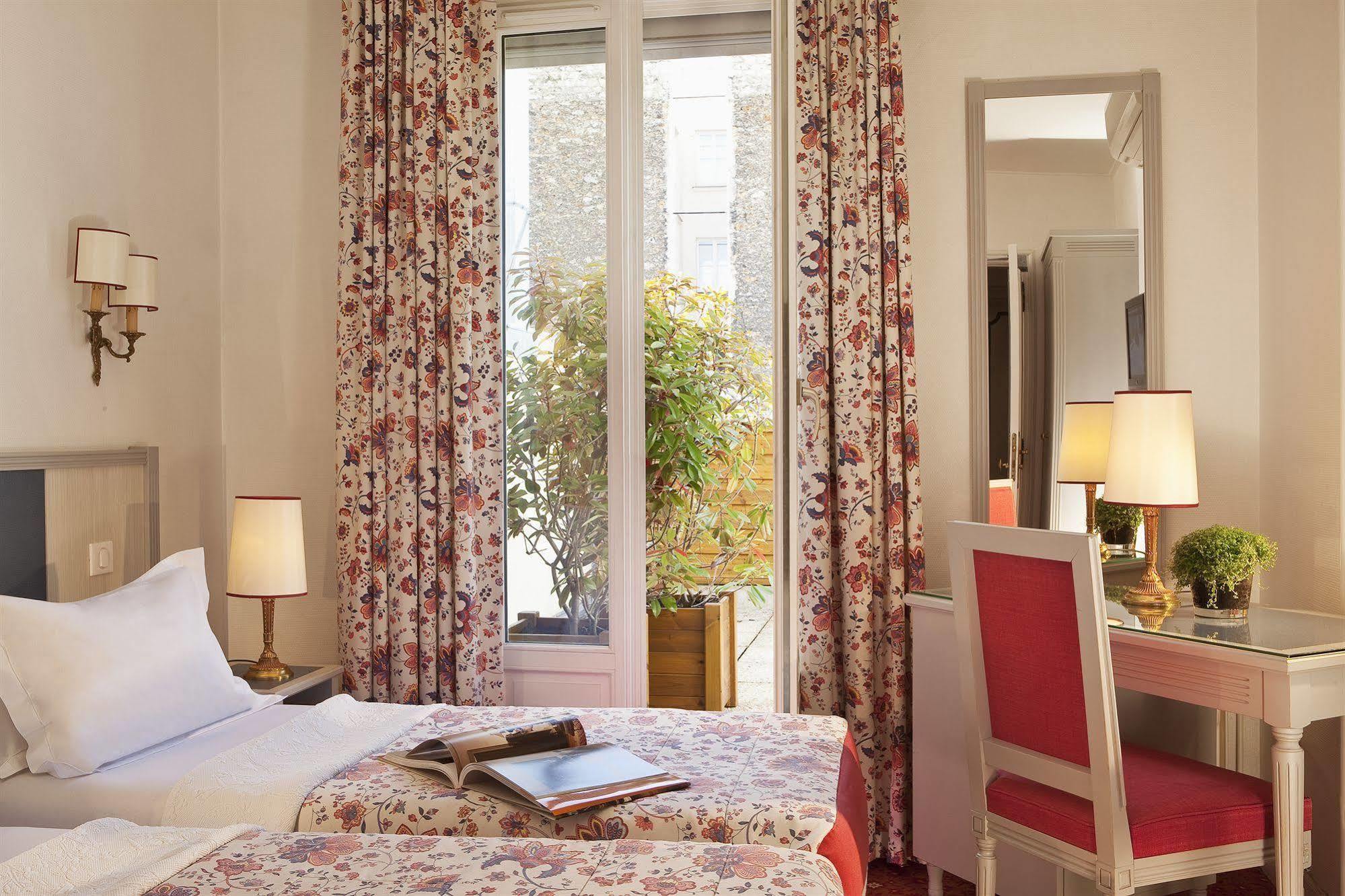 Jardins Eiffel Hotel