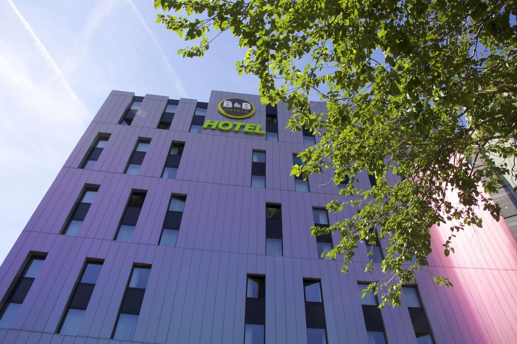 Porte Des Lilas Hotel