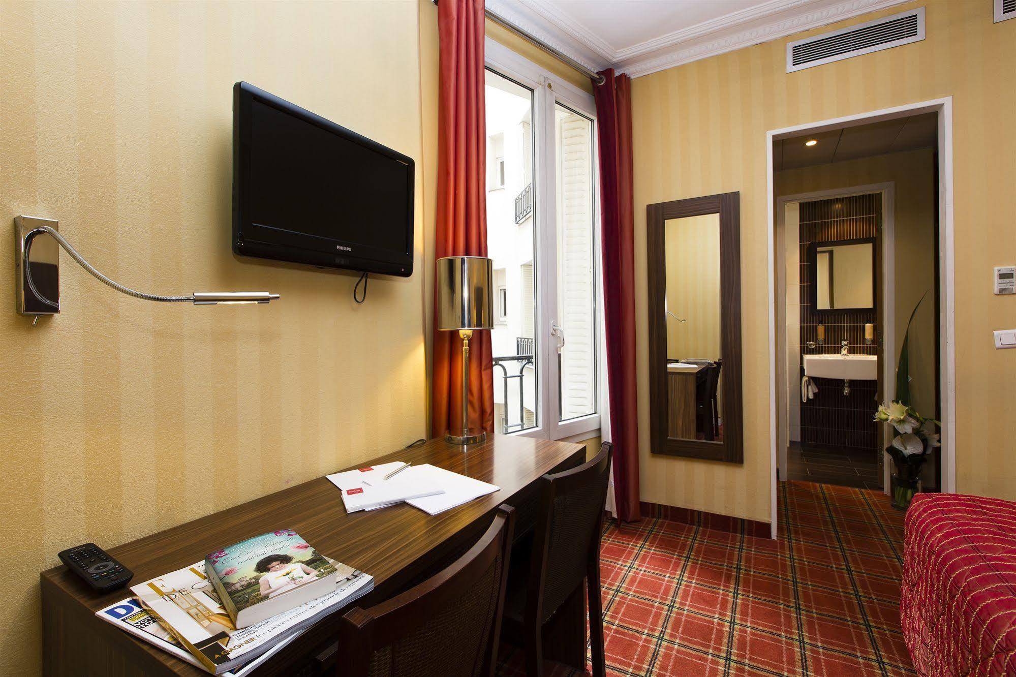 Hotel Brittany Parigi