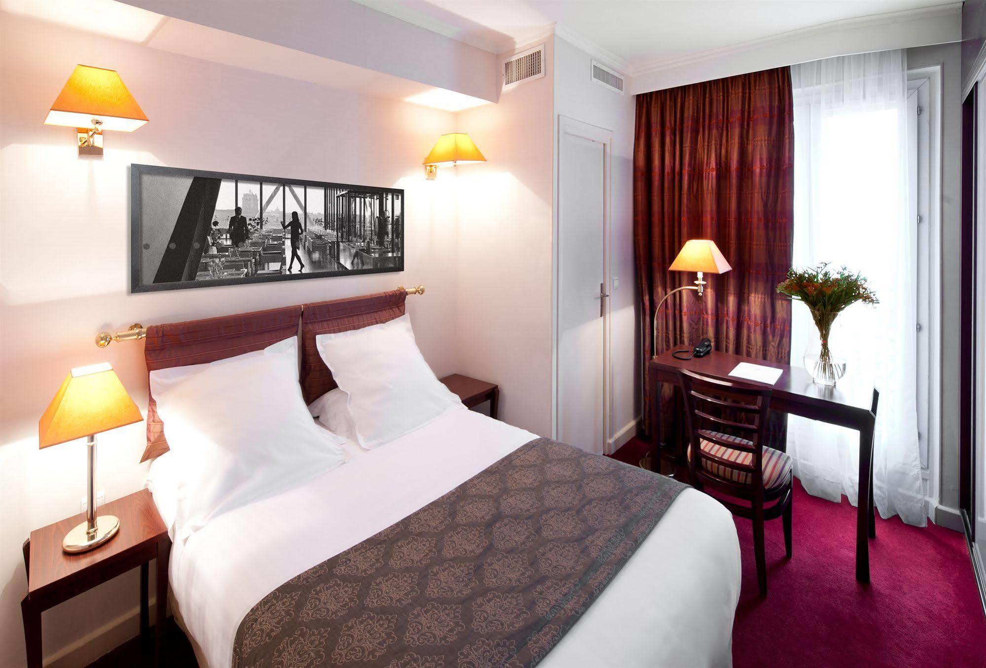 Hotel Pavillon Monceau Parigi