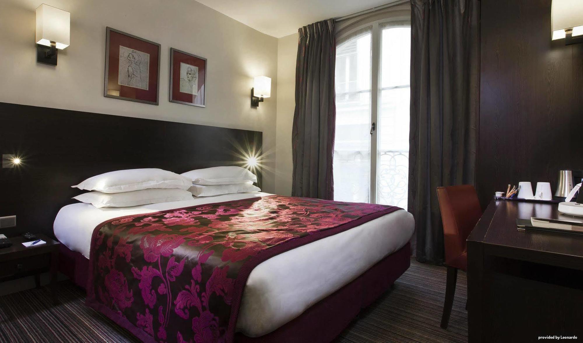 Hotel Louvre Opéra Parigi