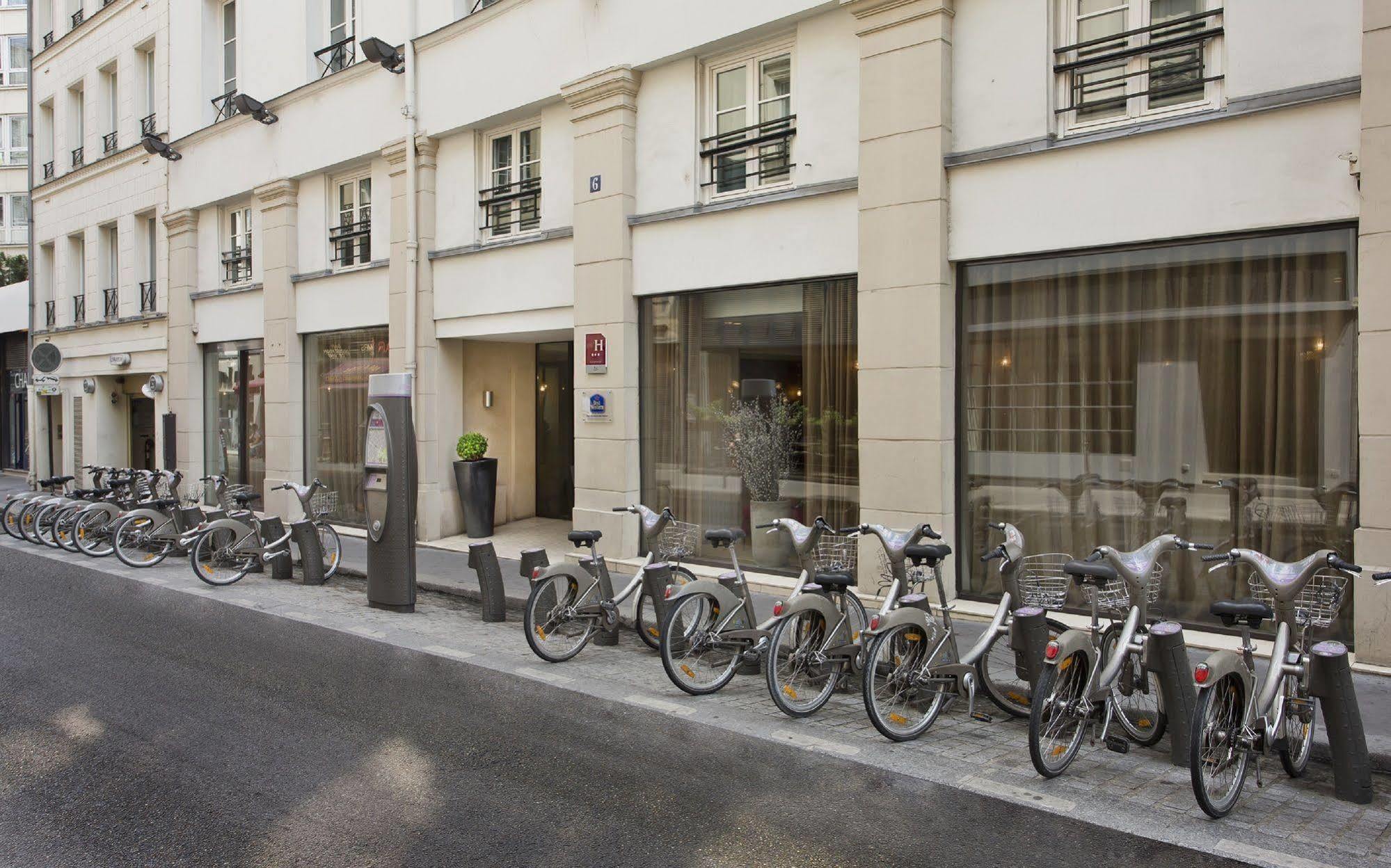Hotel Le Colisée 3*