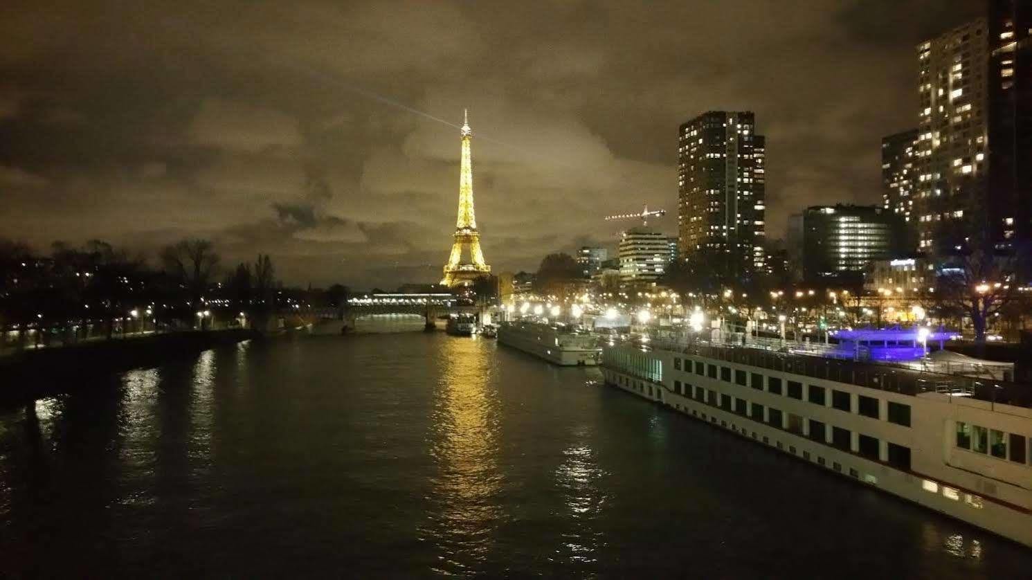 Eiffel Kennedy Hotel