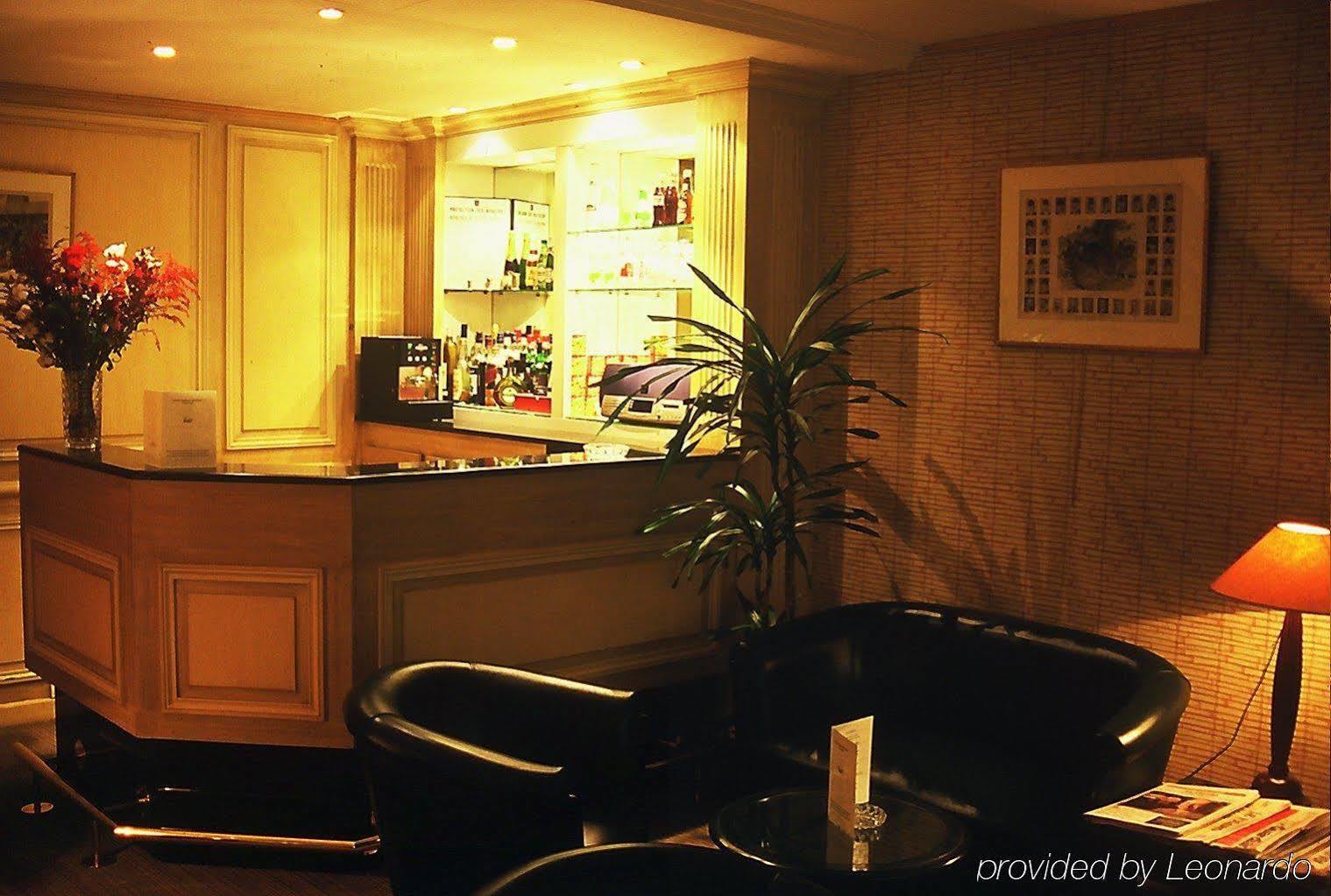 Hotel Monceau Wagram Parigi