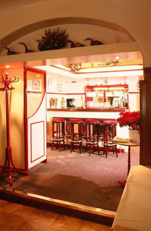 Du Pré Hotel 3*