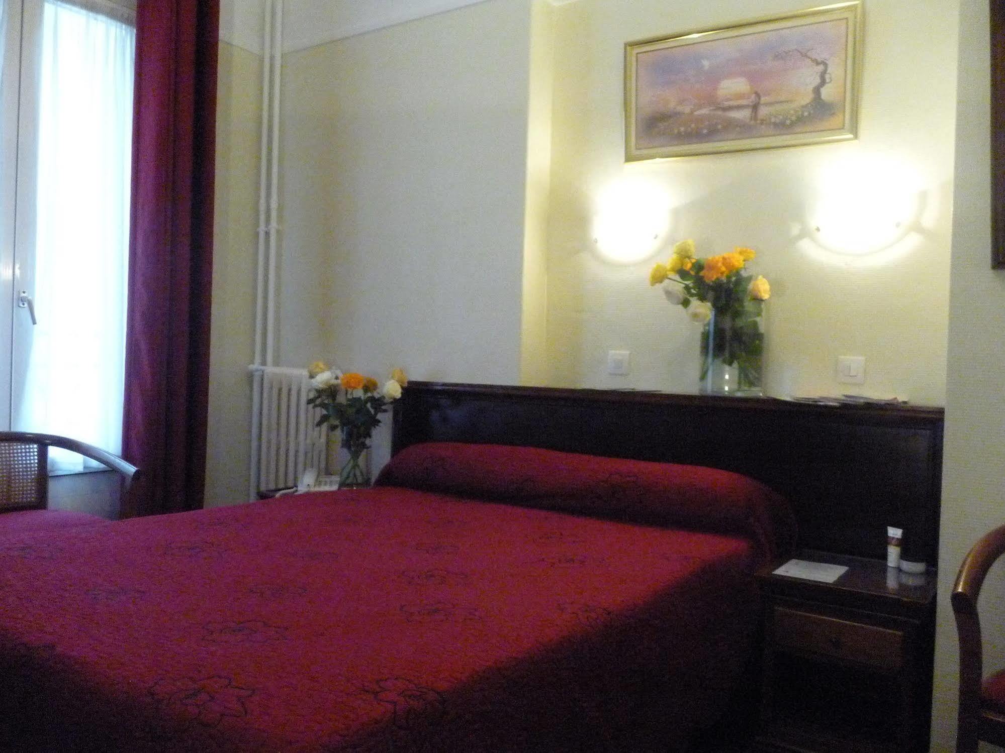 Hotel Ambassadeur Parigi