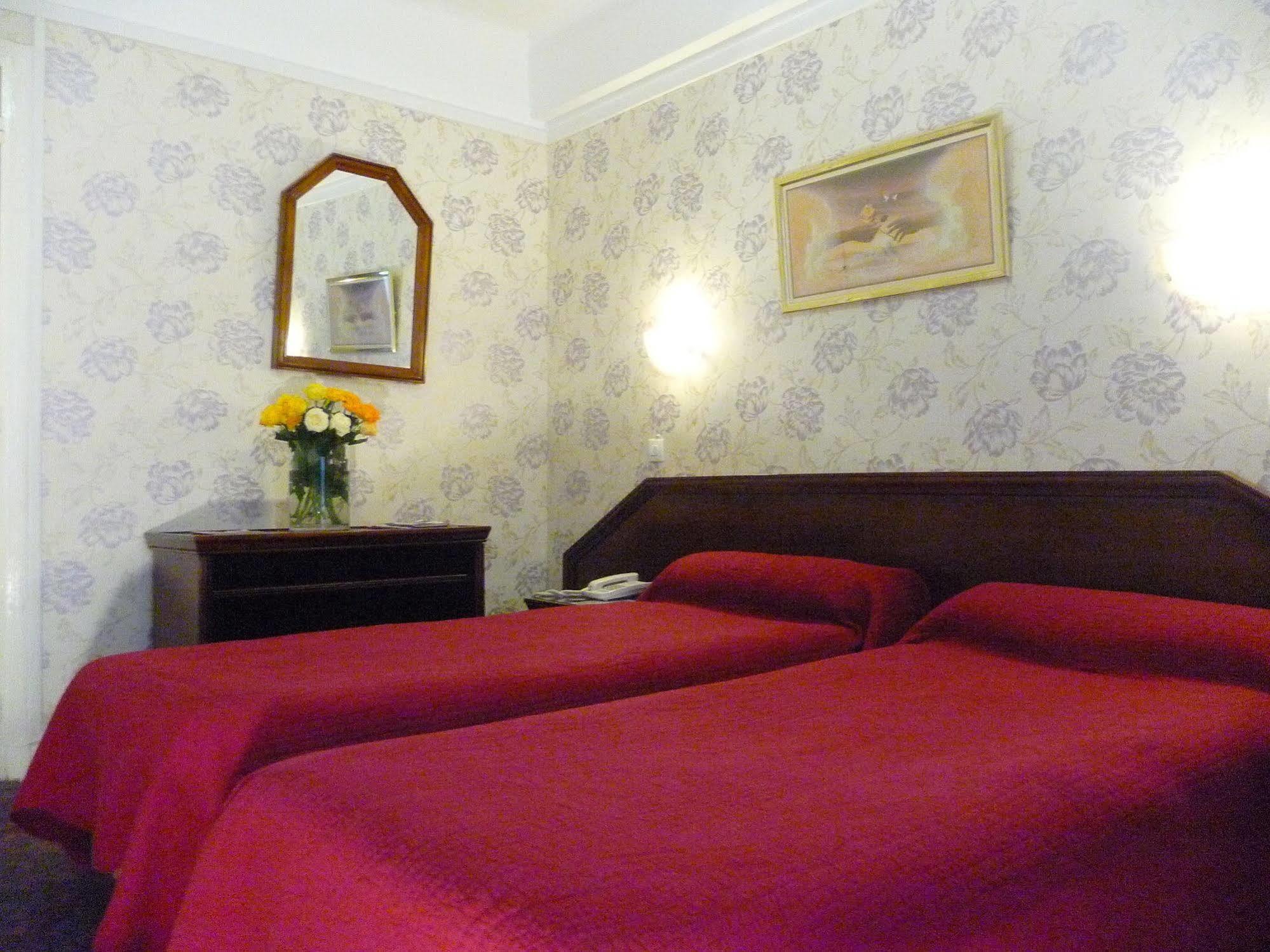 Hotel Ambassadeur Parigi