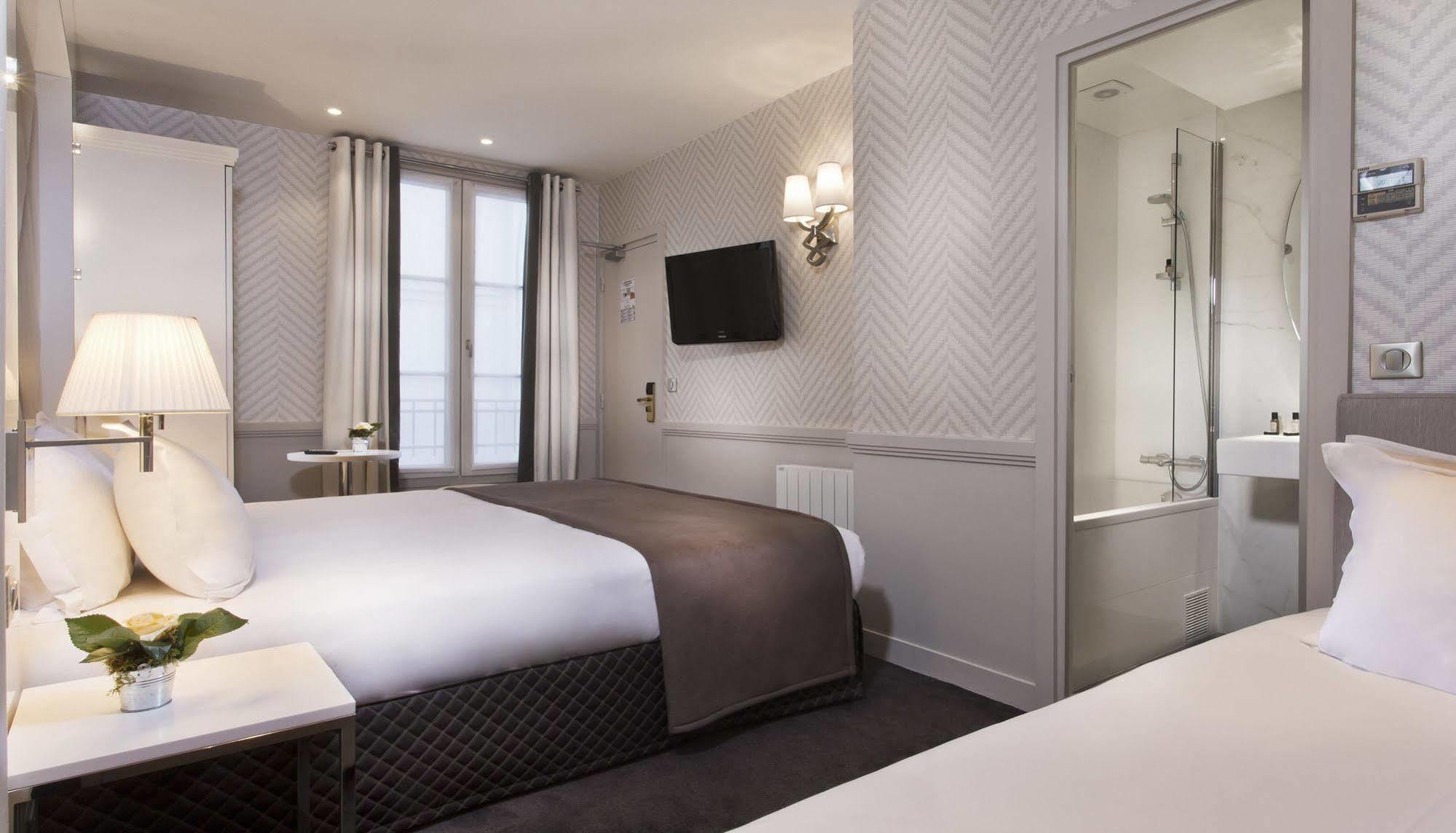 Hotel Longchamp Elysées 3*