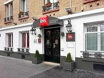 Ibis Daumesnil Porte Doree Hotel 3*