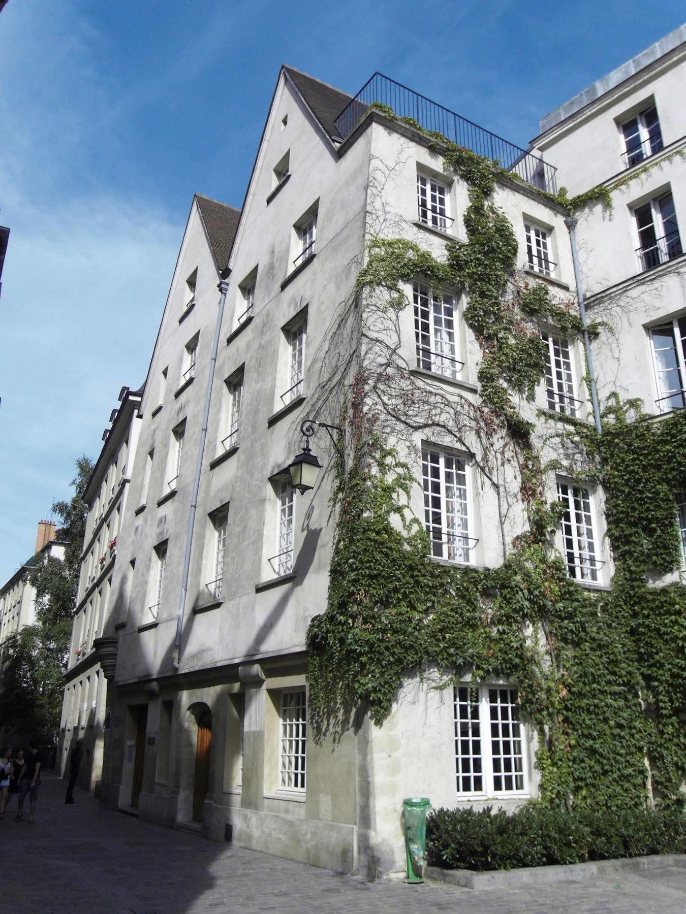 Hostel Mije Marais Hostel Paris