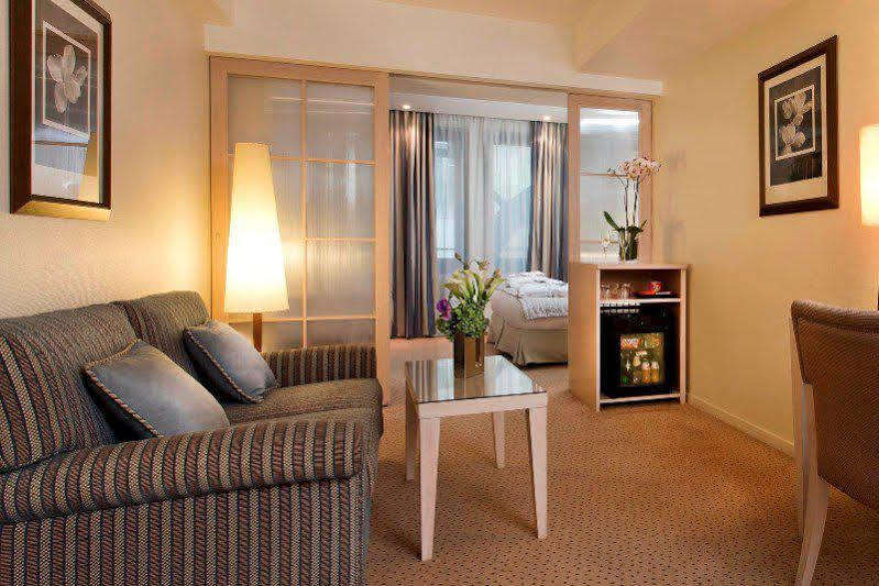 Le Pera Hotel