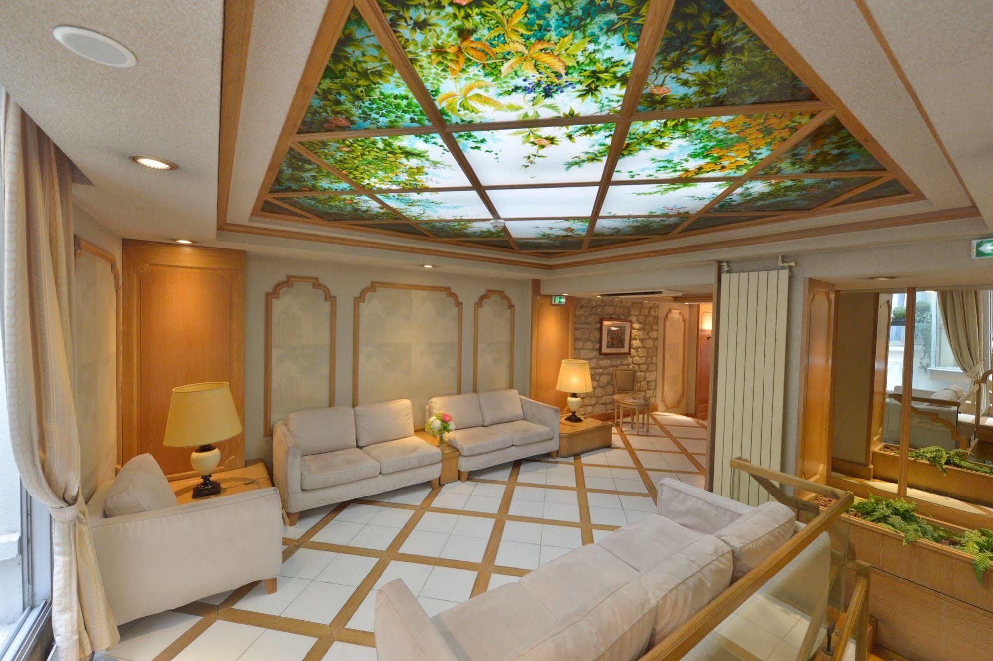 Renoir Montparnasse 3*