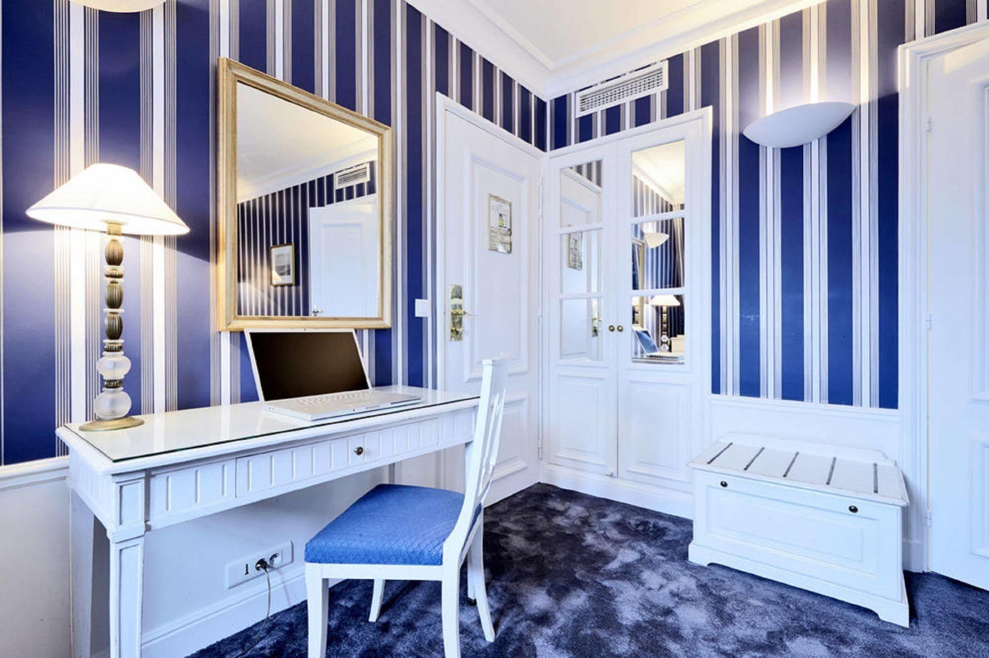 Golden Tulip Washington Opera 4*