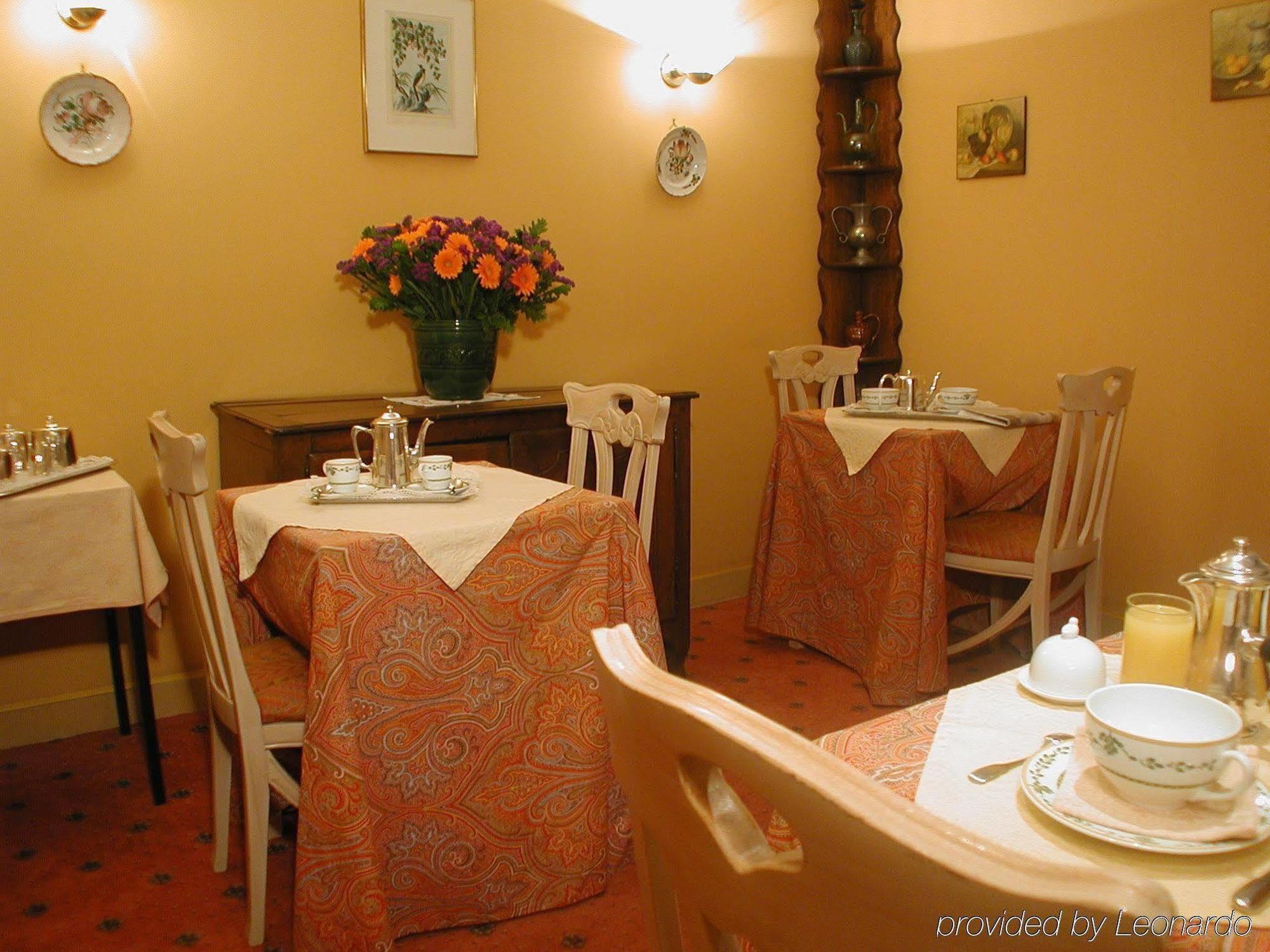 Relais Du Vieux 4* Parigi